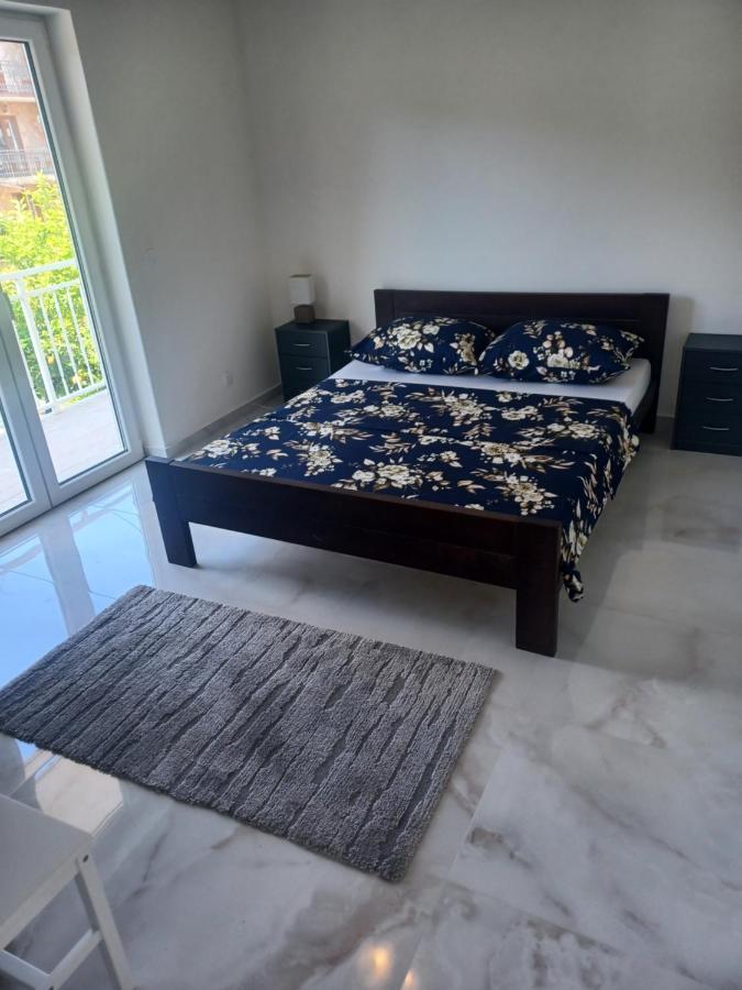 Apartmani Miletic 耶尔萨 外观 照片
