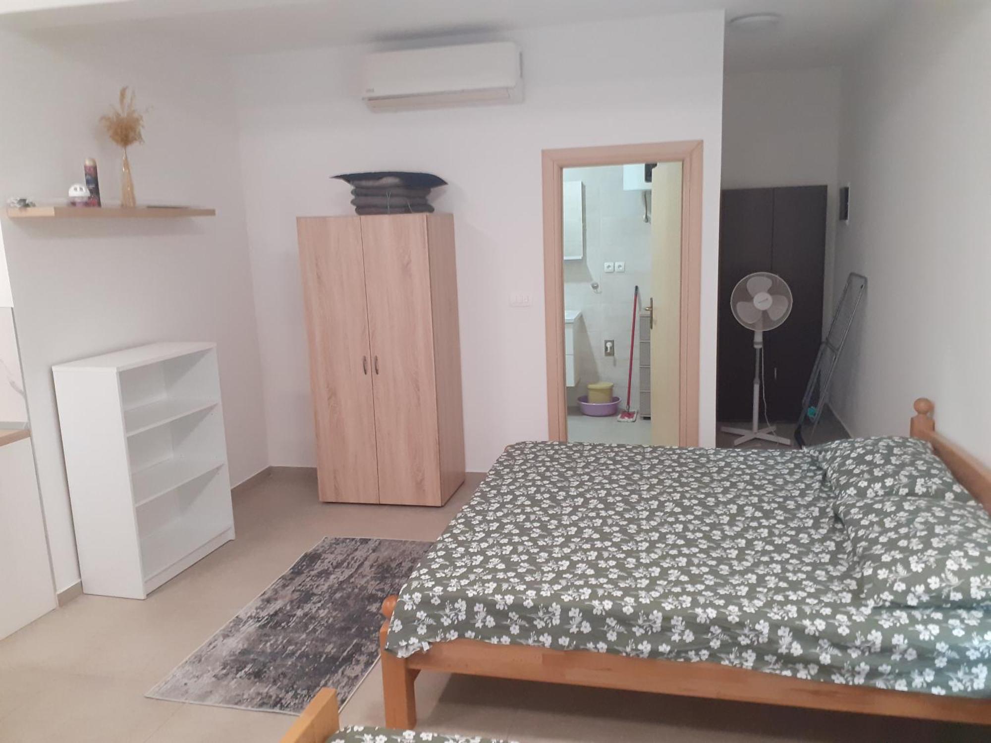 Apartmani Miletic 耶尔萨 外观 照片