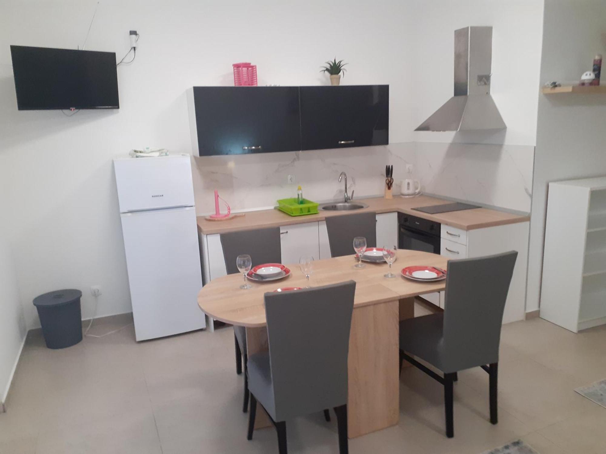 Apartmani Miletic 耶尔萨 外观 照片