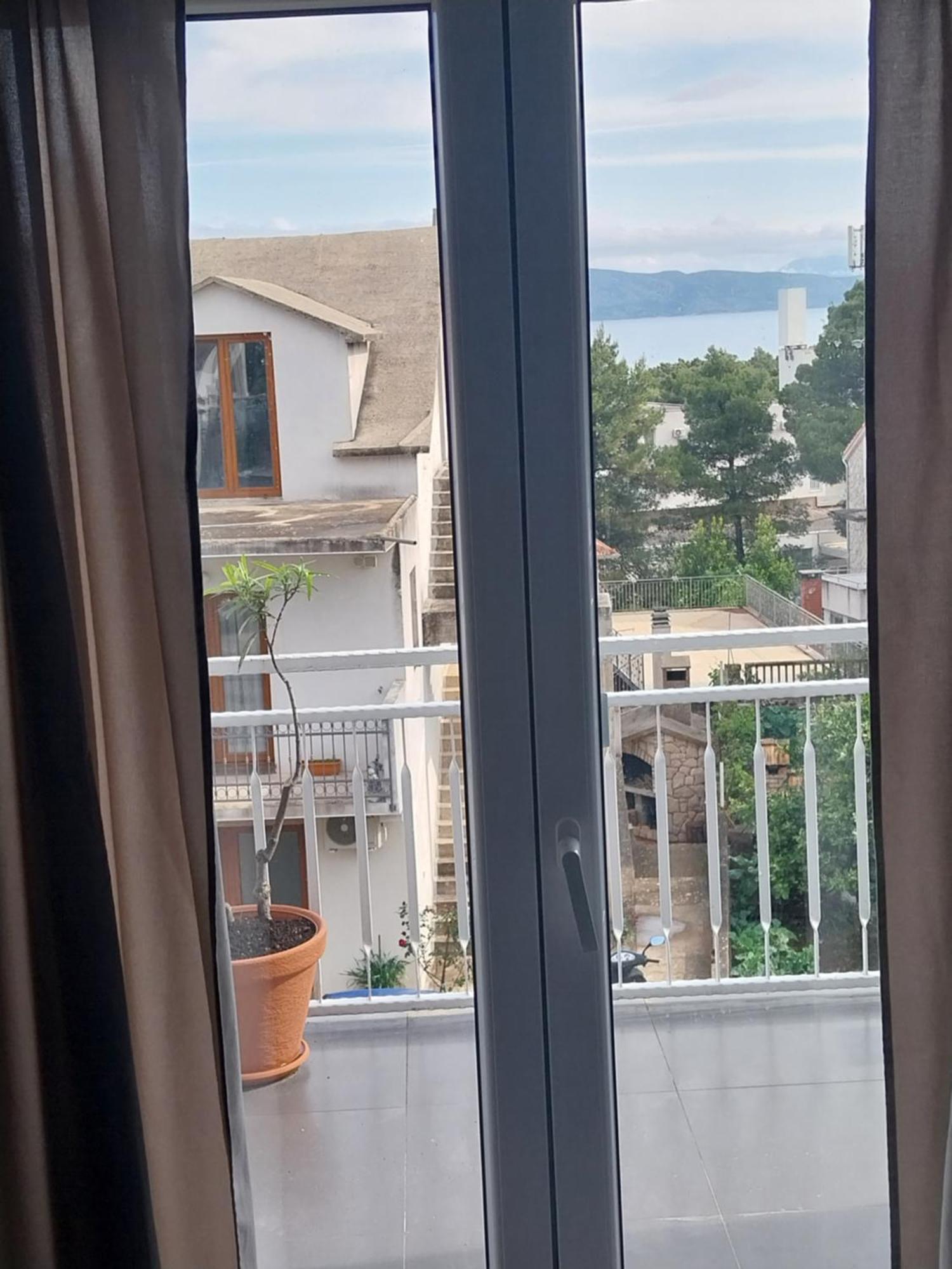 Apartmani Miletic 耶尔萨 外观 照片